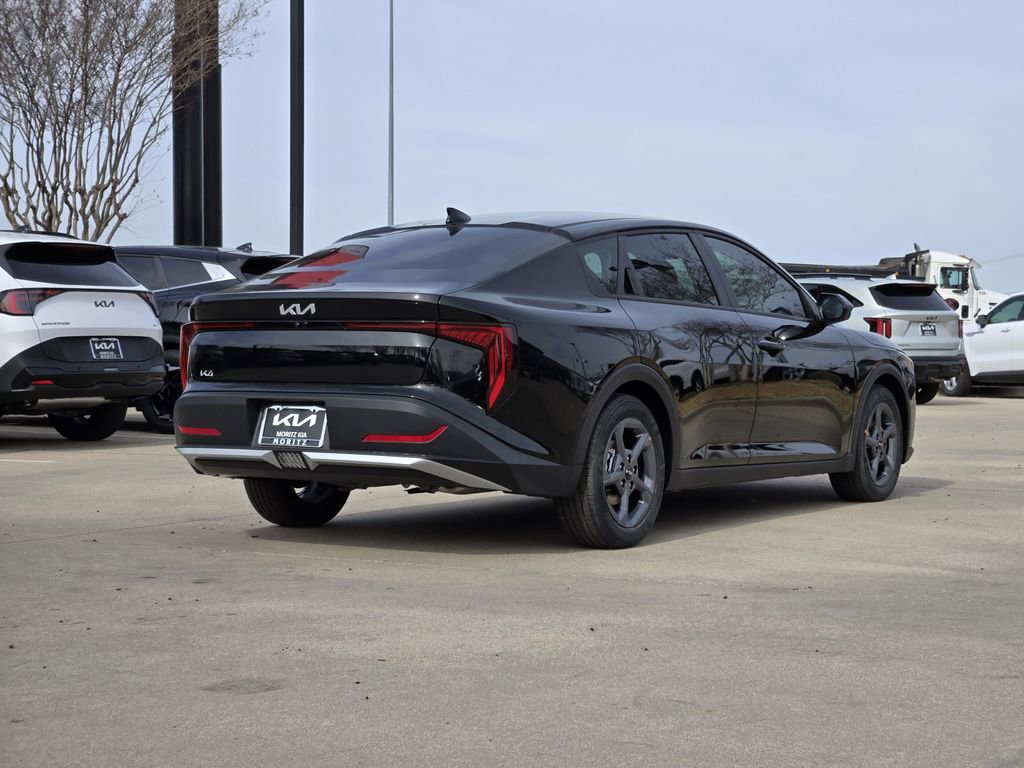 New 2026 Kia K4 FWD image 4