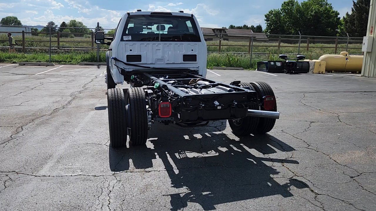 New 2025 Ford F550 4x4 Crew Cab image 8