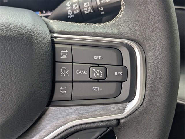 New 2025 Jeep Wagoneer L Series II image 23