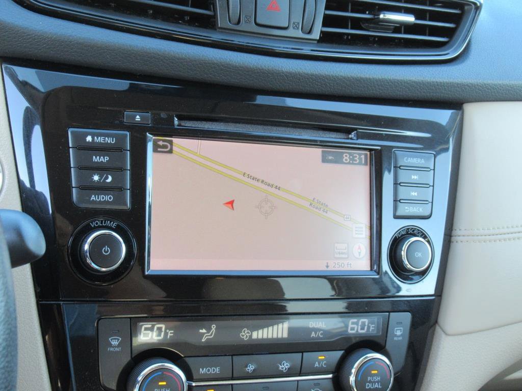 Used 2020 Nissan Rogue SL w/ Premium Package AWD/4WD image 22