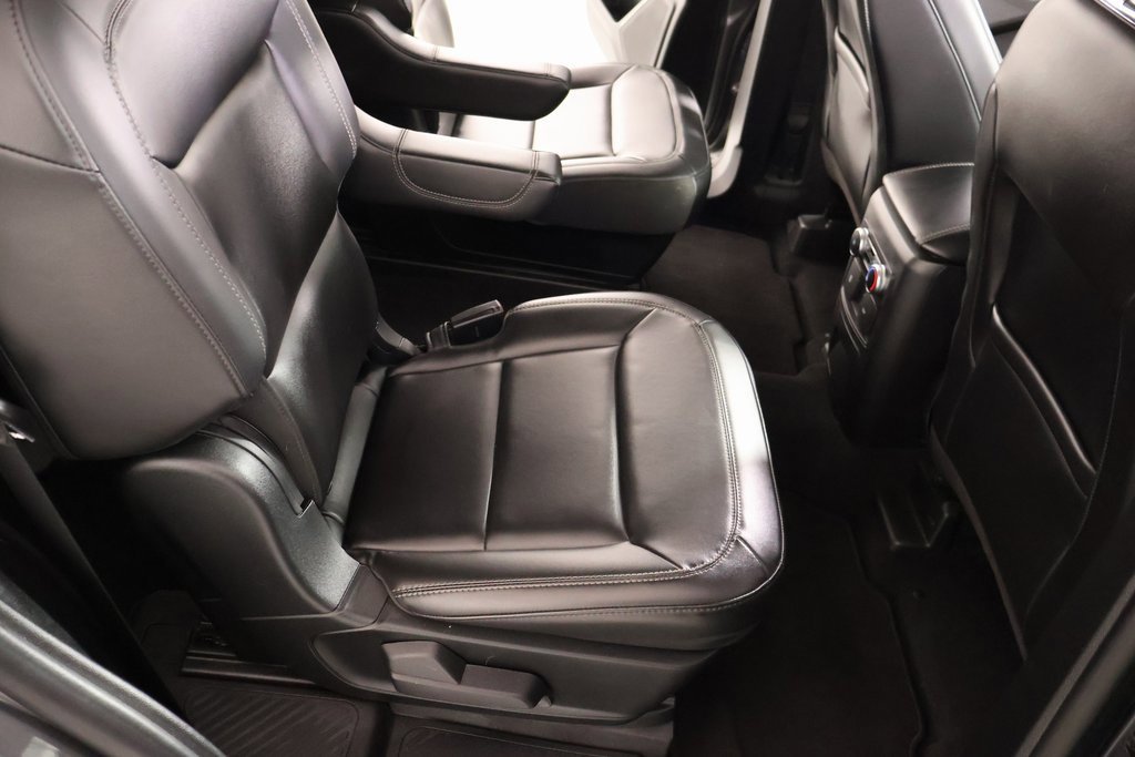 Used 2023 Ford Explorer XLT w/ Equipment Group 202A image 15