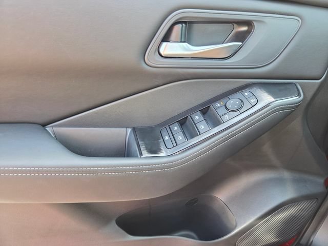 New 2026 Nissan Rogue SV FWD image 20