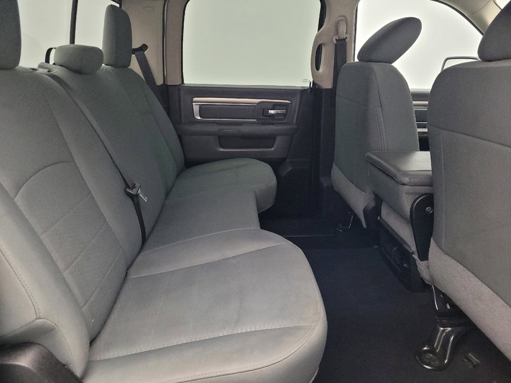 Used 2018 RAM 2500 SLT image 19