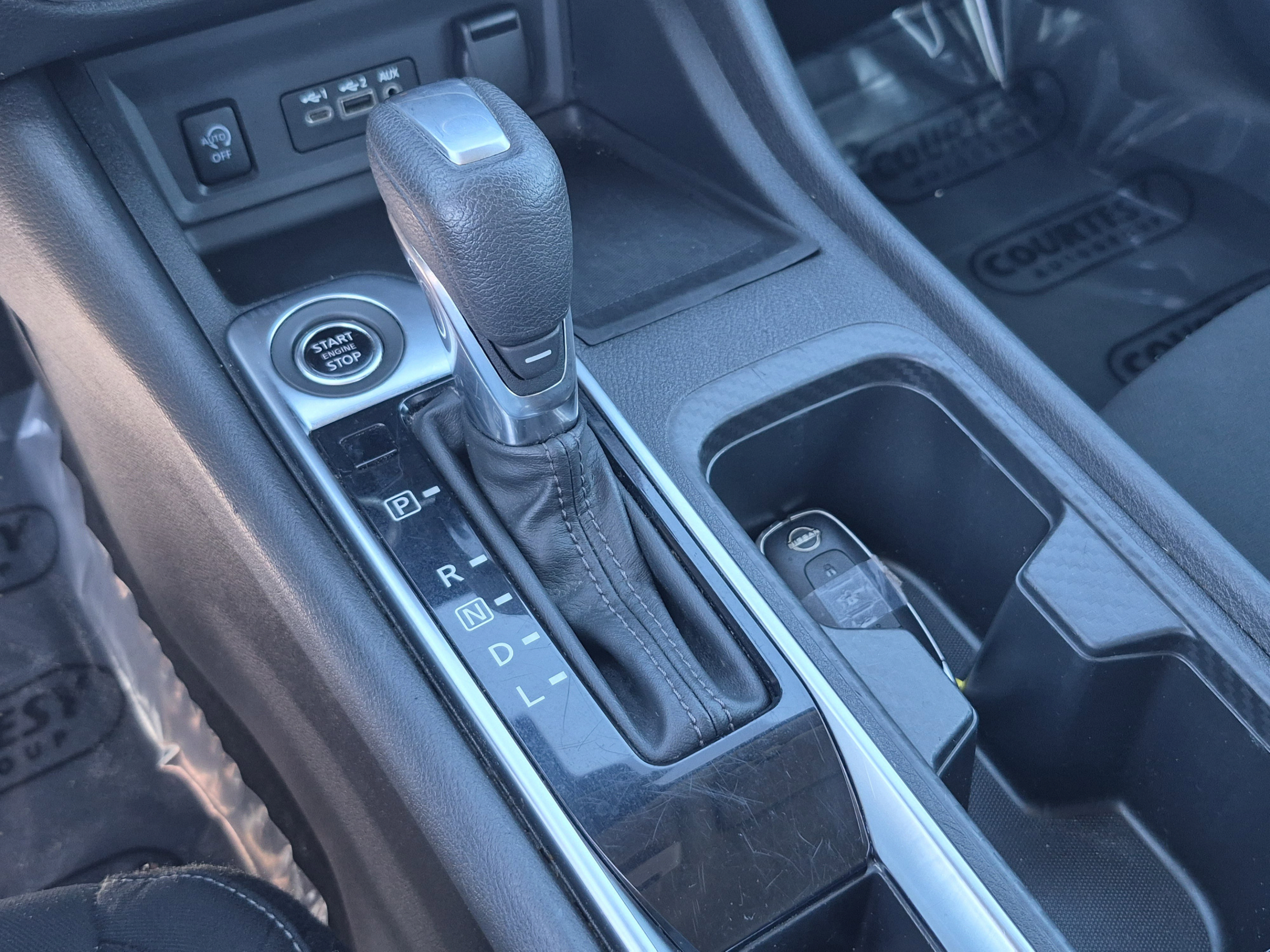 Certified 2024 Nissan Sentra SV FWD image 27