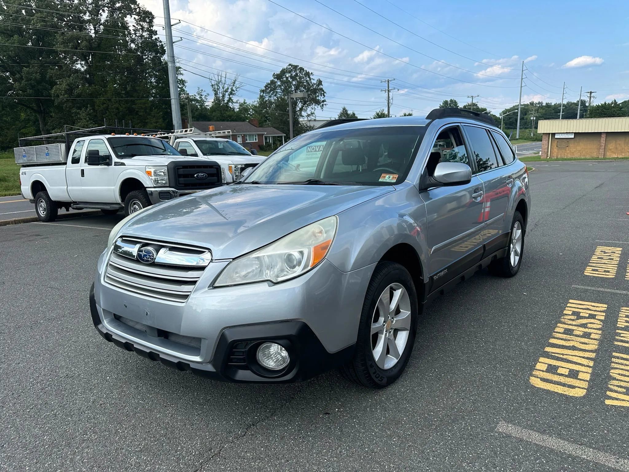 Used 2013 Subaru Outback 2.5i Premium w/ All-Weather Pkg image 1