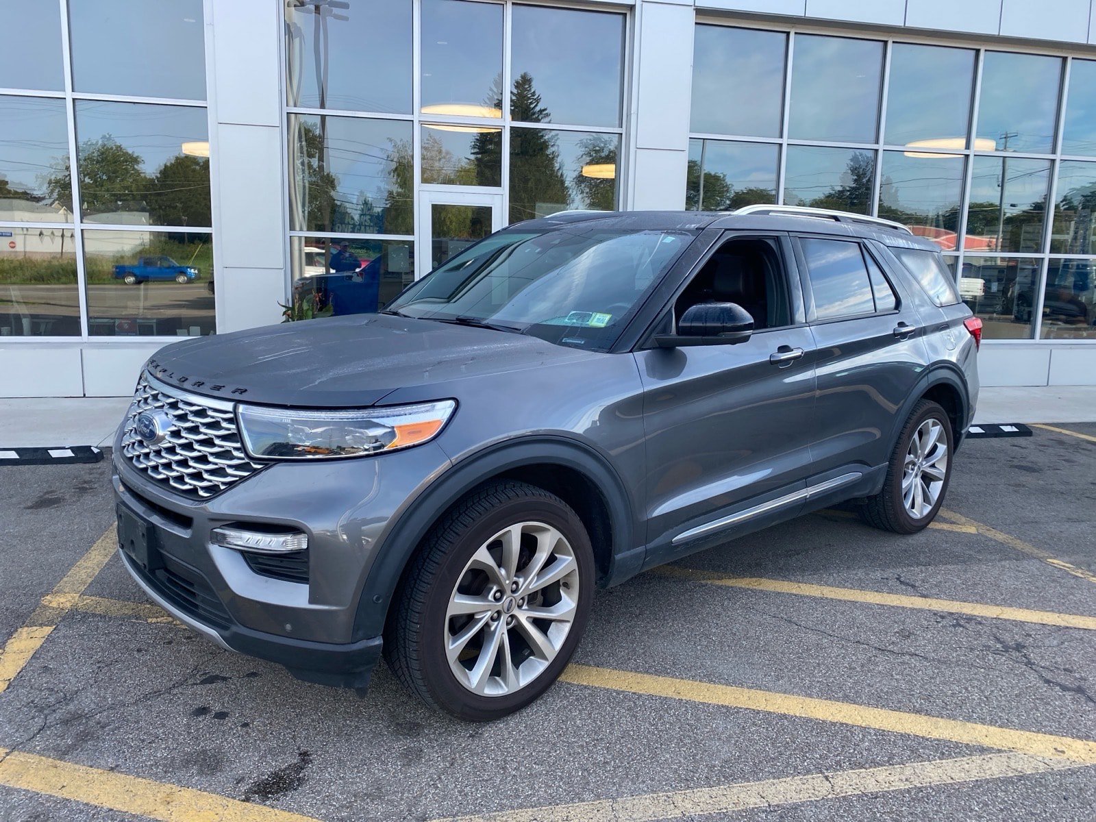 Used 2021 Ford Explorer Platinum w/ Equipment Group 601A