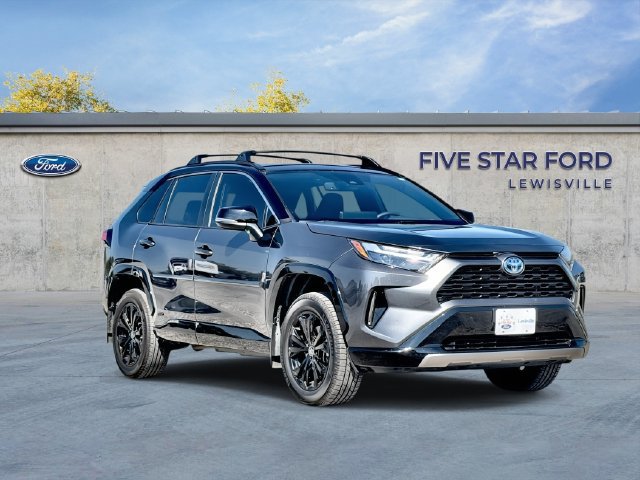Used 2024 Toyota RAV4 XSE AWD/4WD image 1