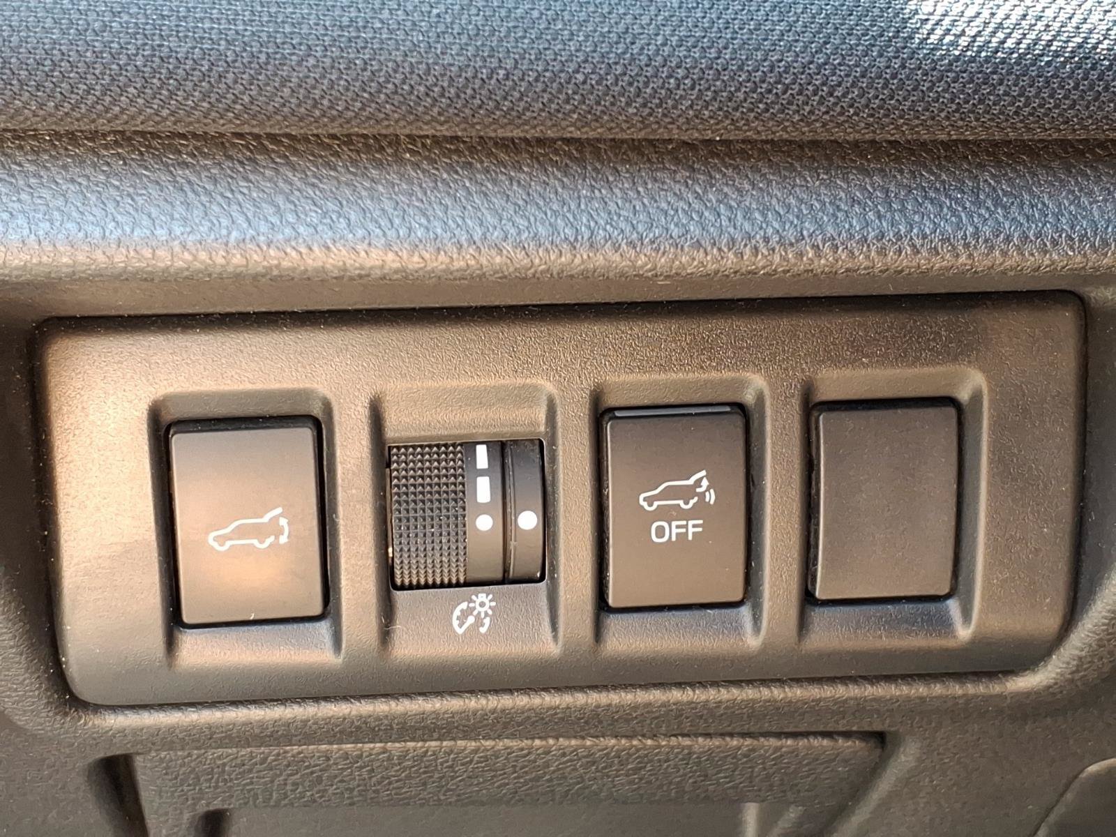 Used 2023 Subaru Outback Premium w/ Popular Package #1 AWD/4WD image 6