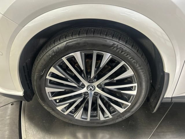 Used 2024 Lexus RX 350 Premium Plus w/ Convenience Package AWD/4WD image 38