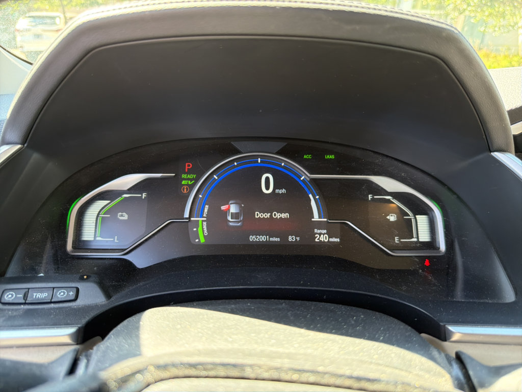 Used 2018 Honda Clarity Plug-In Hybrid image 6