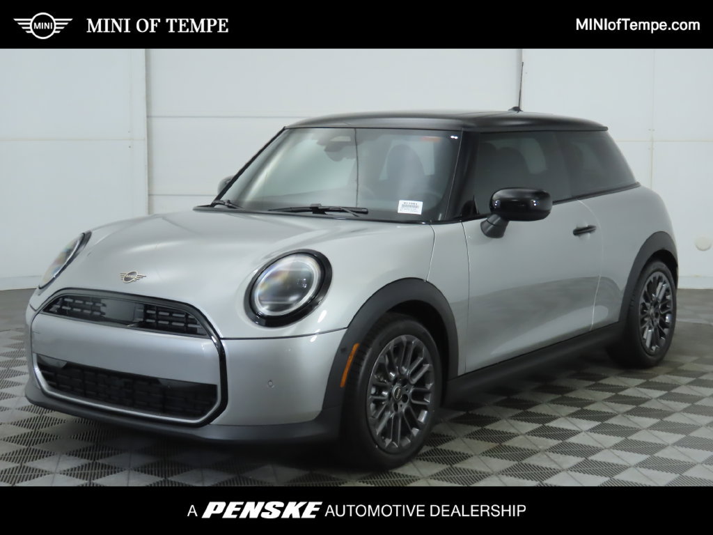 Used 2026 MINI Cooper 2-Door Hardtop FWD image 1