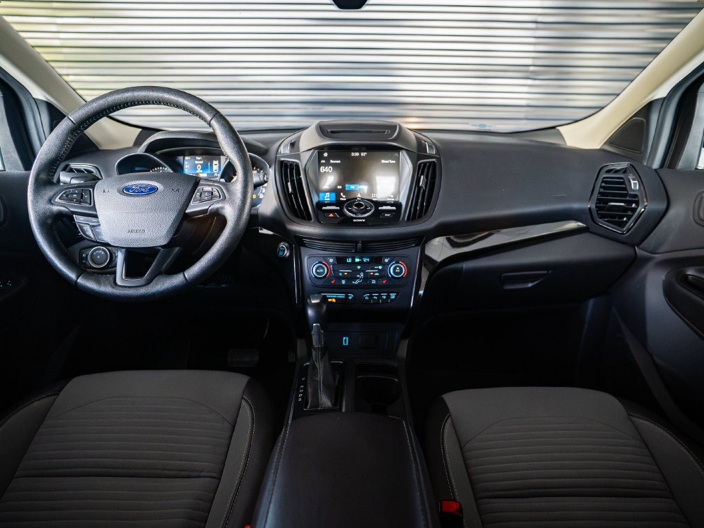 Used 2018 Ford Escape Titanium AWD/4WD image 24