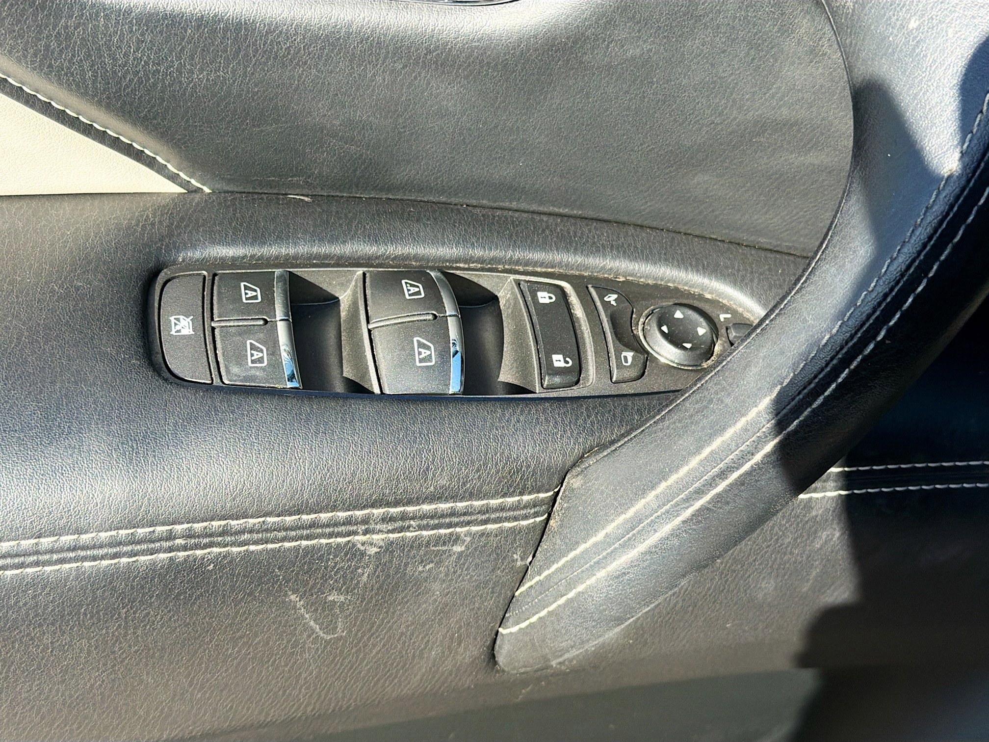 Used 2019 INFINITI QX80 Limited image 24