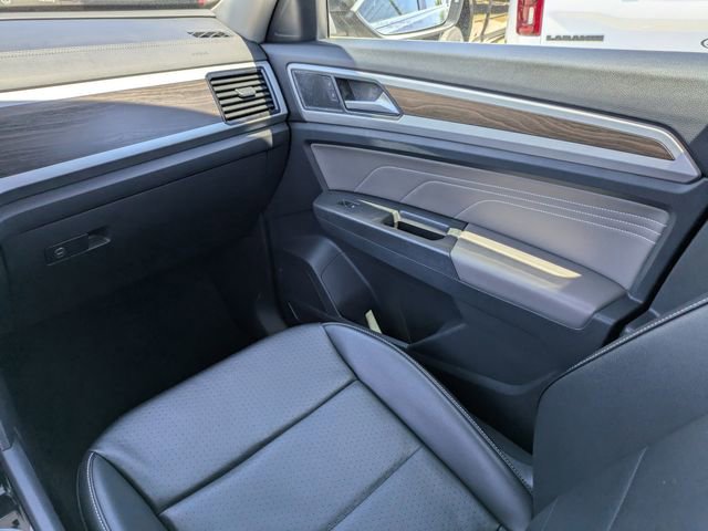 Used 2022 Volkswagen Atlas SE image 19