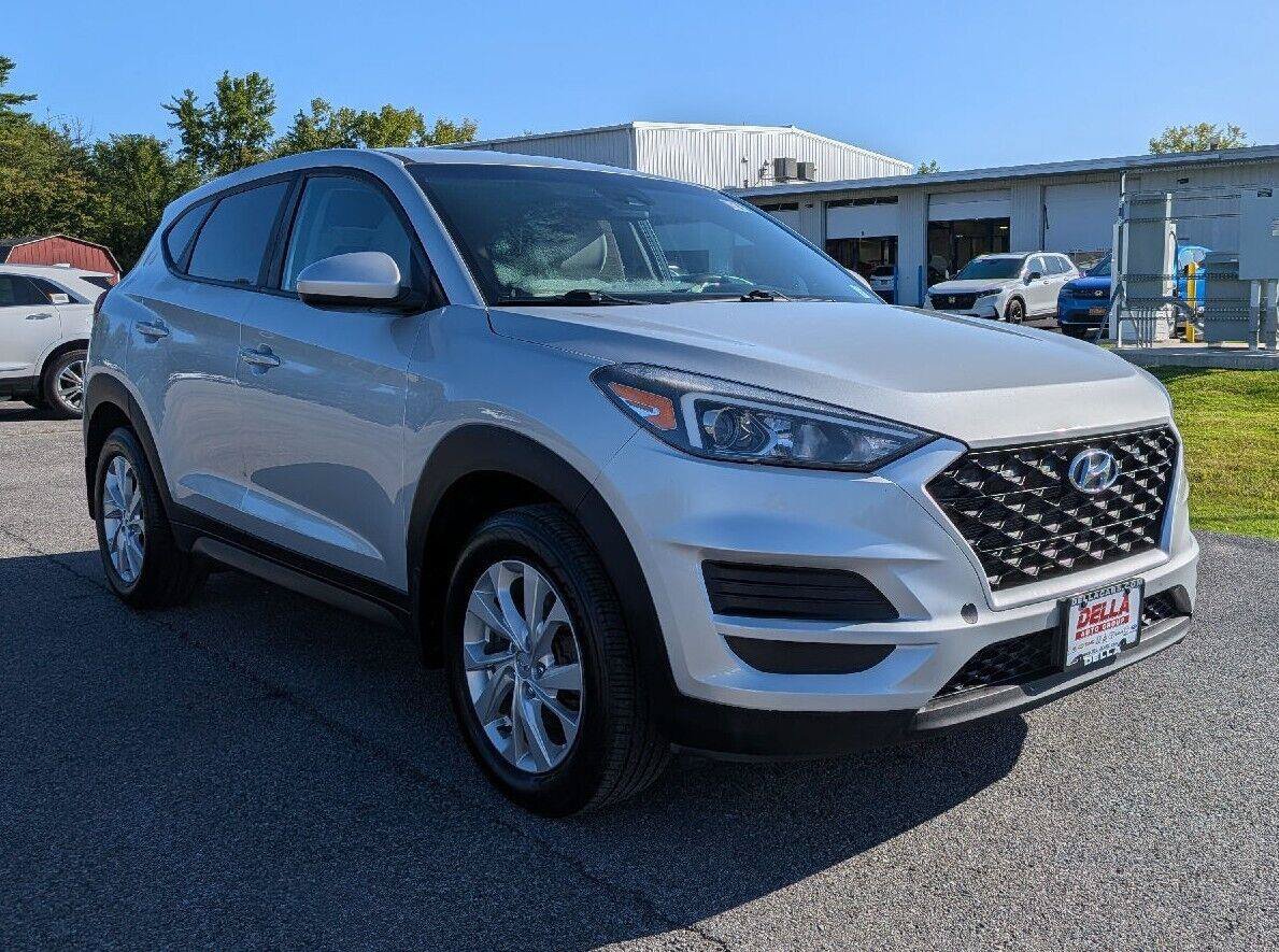 Used 2019 Hyundai Tucson SE AWD/4WD image 2