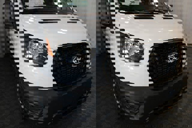 New 2026 Ford Transit 250 148 Medium Roof w/ Load Area Protection Package image 22