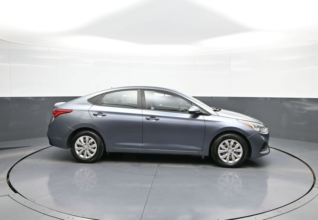 Used 2019 Hyundai Accent SE image 5