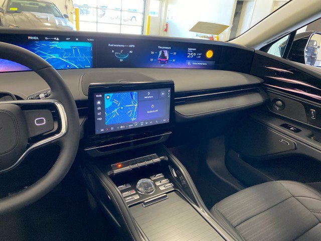 New 2026 Lincoln Nautilus Reserve w/ Jet Appearance Package image 19