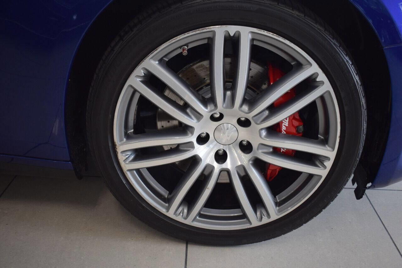 Used 2016 Maserati Ghibli S image 13