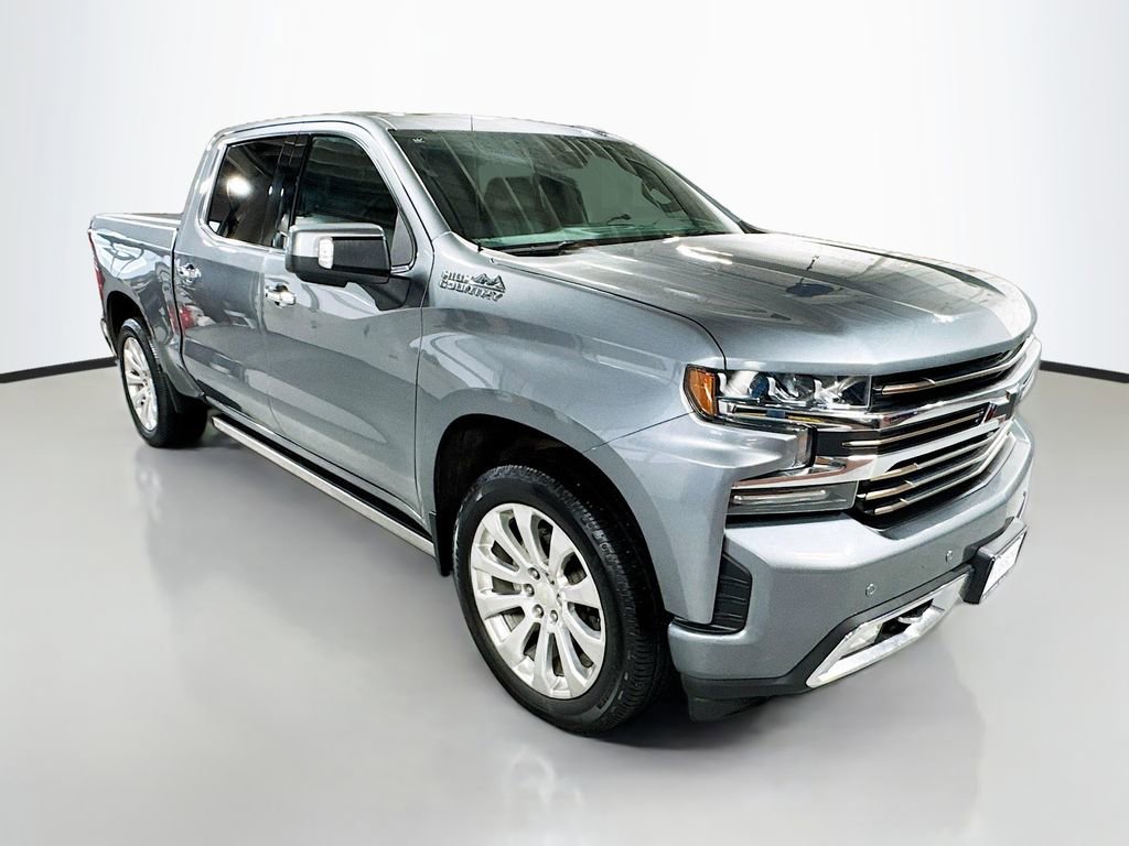 Used 2021 Chevrolet Silverado 1500 High Country w/ Technology Package image 3