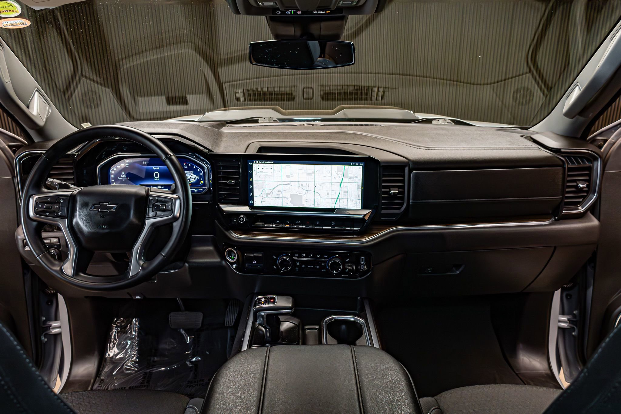 Used 2024 Chevrolet Silverado 1500 LT Trail Boss image 15