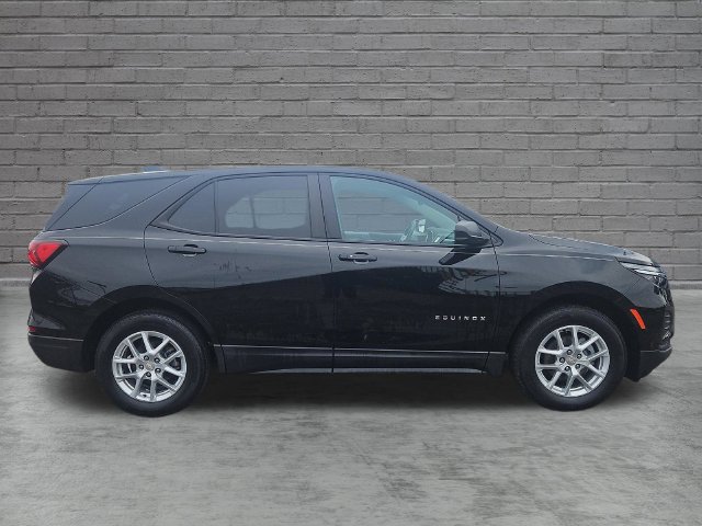 Used 2024 Chevrolet Equinox LS w/ LS Convenience Package FWD image 7