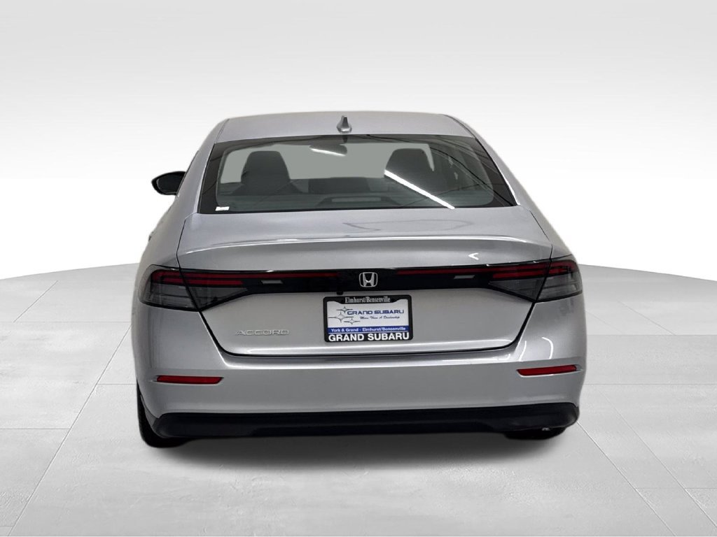 Used 2025 Honda Accord LX image 5