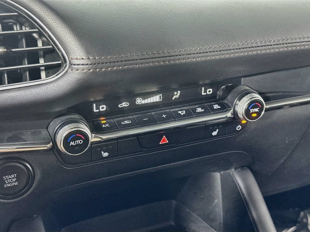 Used 2024 MAZDA MAZDA3 s FWD image 27