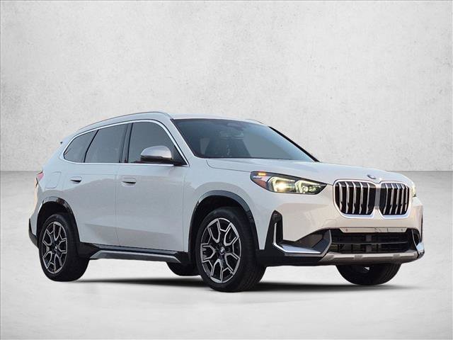Used 2024 BMW X1 xDrive28i w/ Convenience Package AWD/4WD image 3