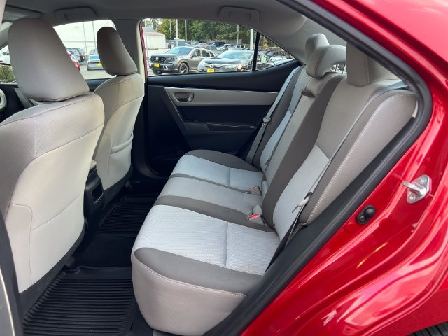 Used 2019 Toyota Corolla LE w/ LE Premium Package FWD image 14