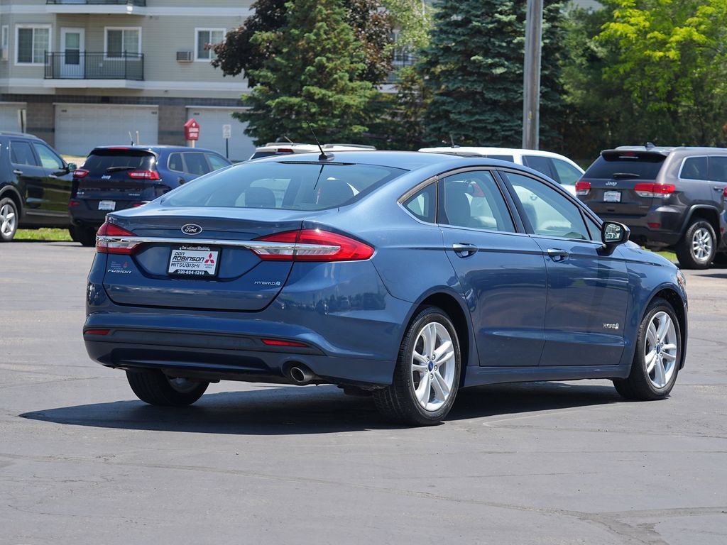 Used 2018 Ford Fusion S FWD image 3