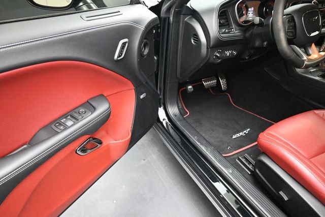 Used 2023 Dodge Challenger SRT Hellcat w/ Driver Convenience Group RWD image 16