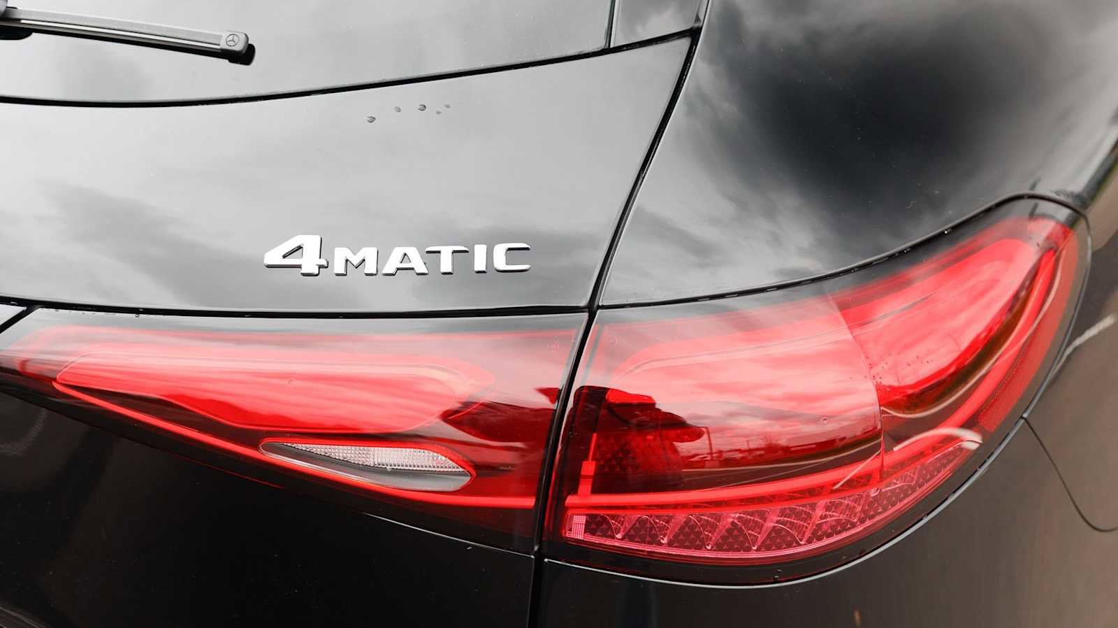 New 2026 Mercedes-Benz GLC 300 4MATIC image 11