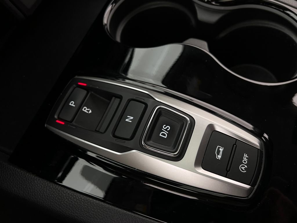 Used 2020 Honda Pilot Touring image 24