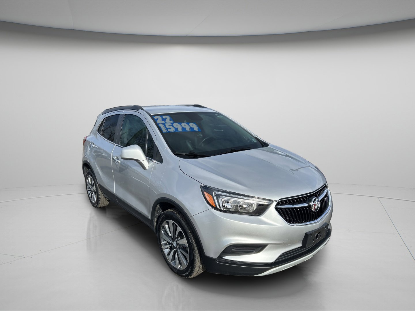 Used 2022 Buick Encore Preferred w/ Safety Package image 3