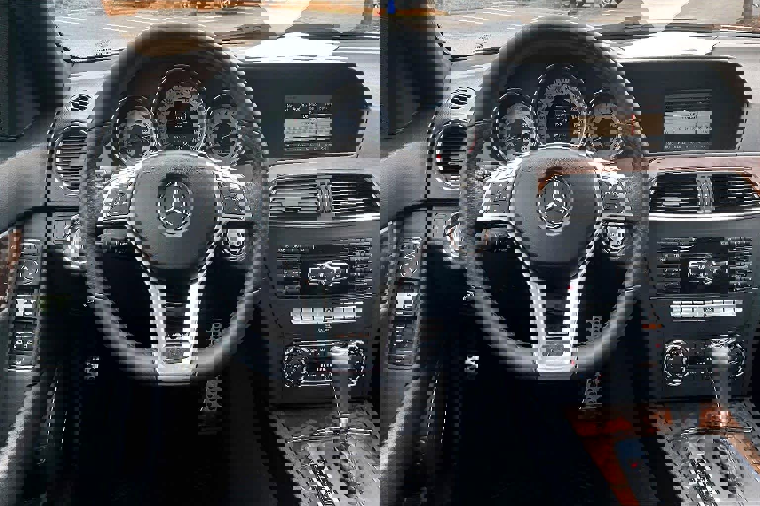 Used 2014 Mercedes-Benz C 250 Sedan image 6