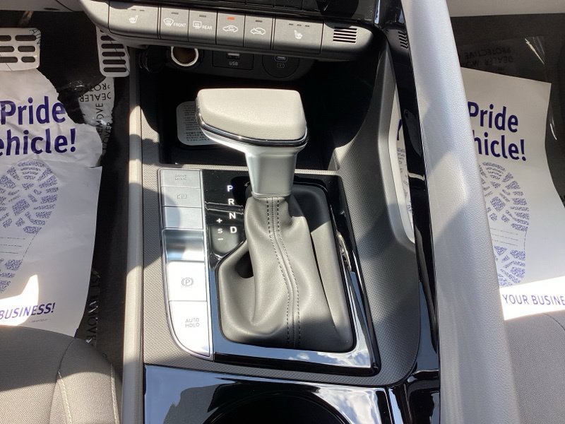 New 2026 Hyundai Elantra SEL Sport Premium FWD image 22