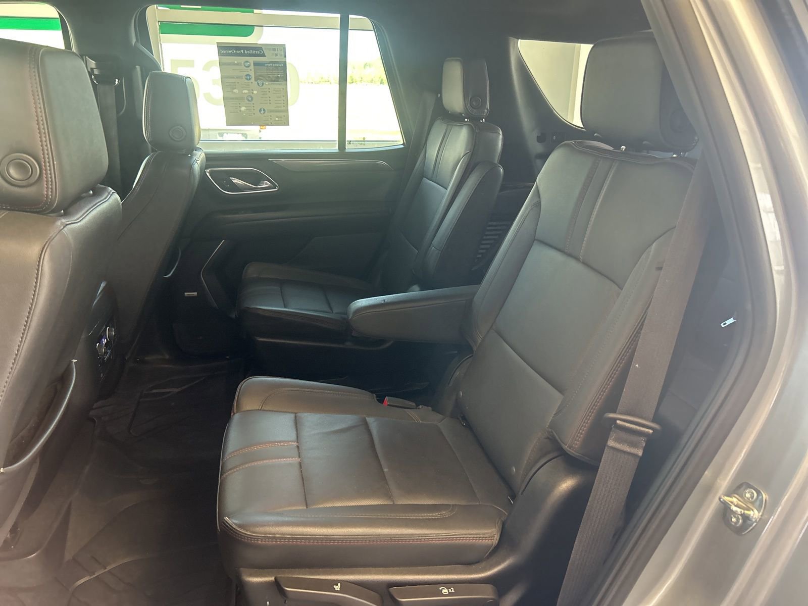 Used 2023 Chevrolet Tahoe RST w/ RST Performance Edition AWD/4WD image 17