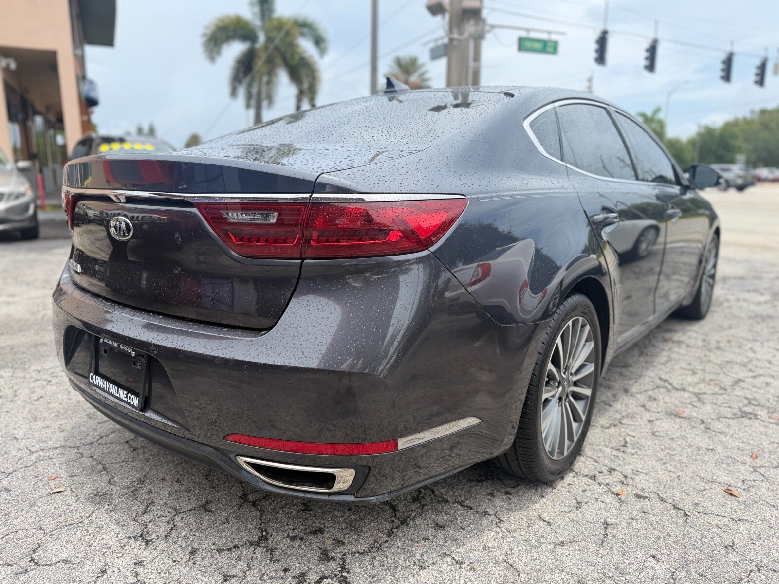 Used 2018 Kia Cadenza Premium FWD image 5