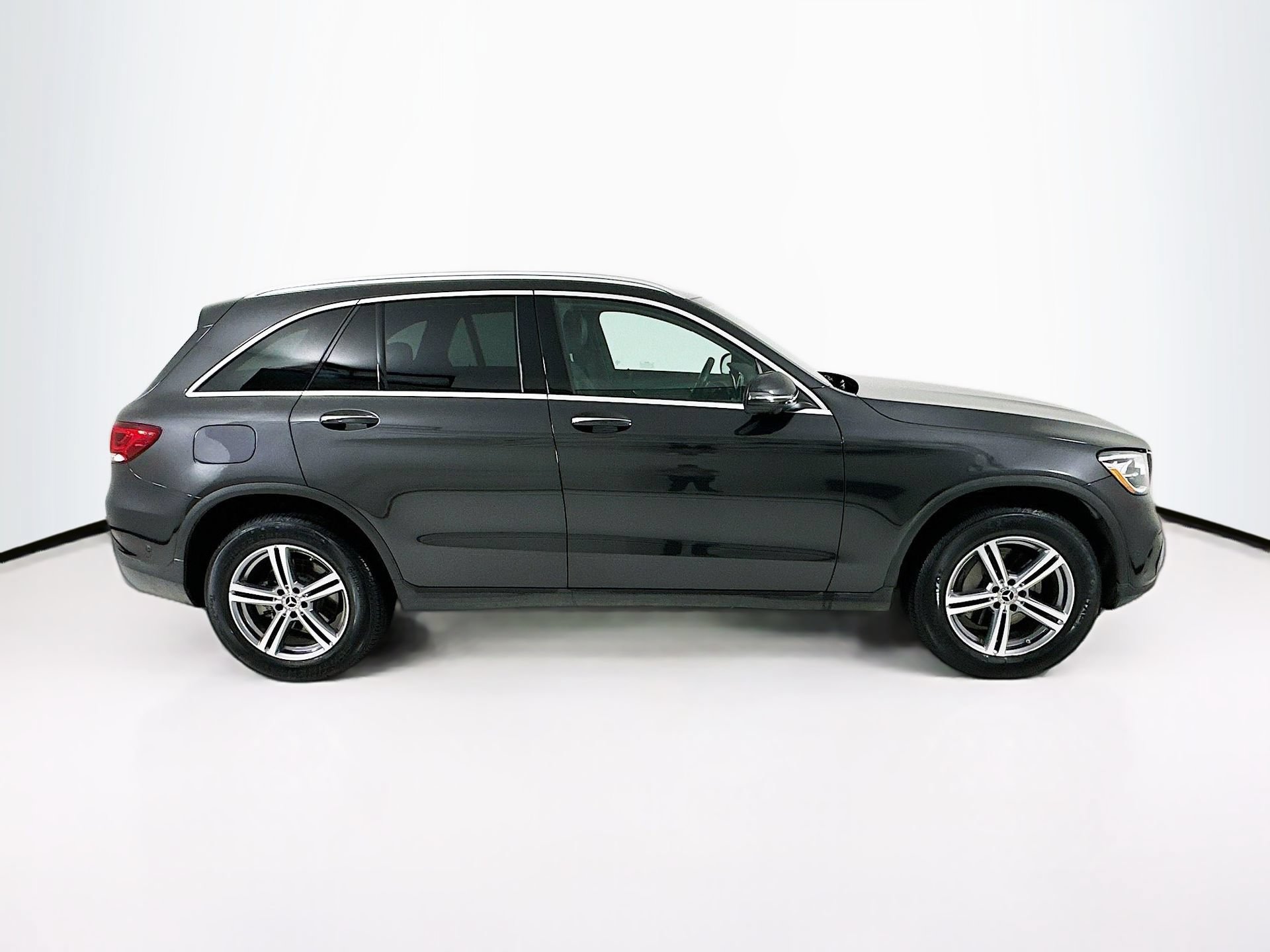 Certified 2022 Mercedes-Benz GLC 300 image 9