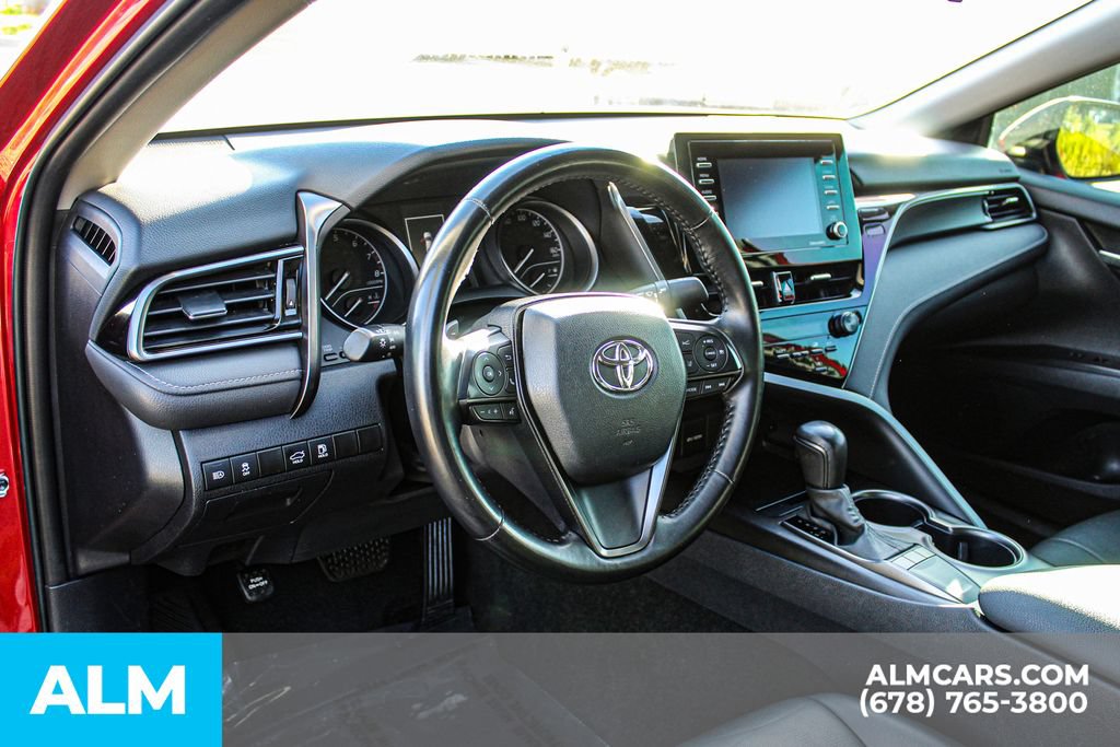Used 2024 Toyota Camry SE FWD image 29