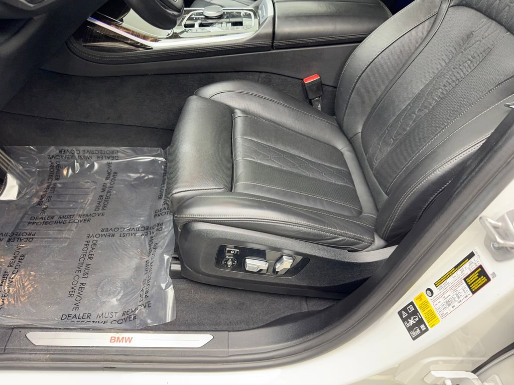 Used 2023 BMW X7 xDrive40i image 26