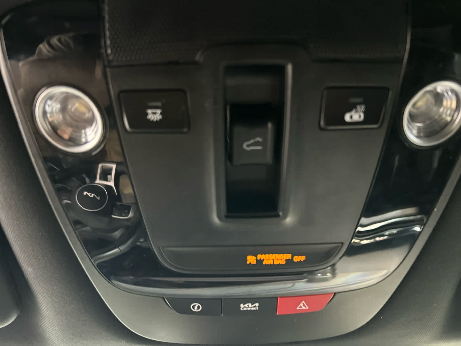 Used 2023 Kia Sportage X-Line w/ X-Line Premium Package AWD/4WD image 6