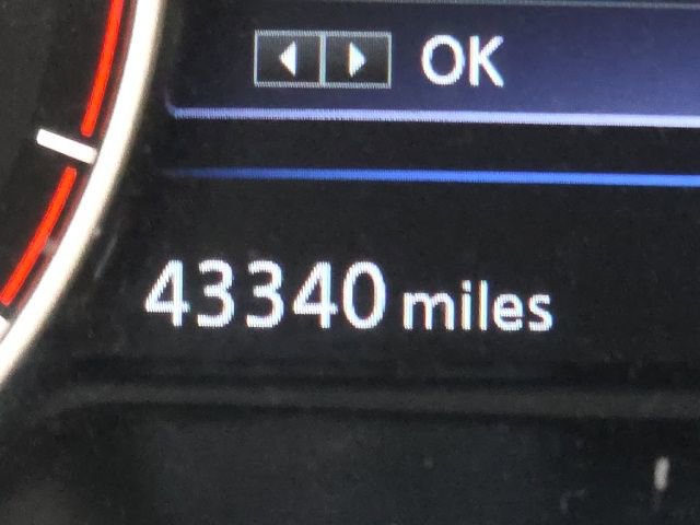 Used 2016 Nissan Maxima SR image 5