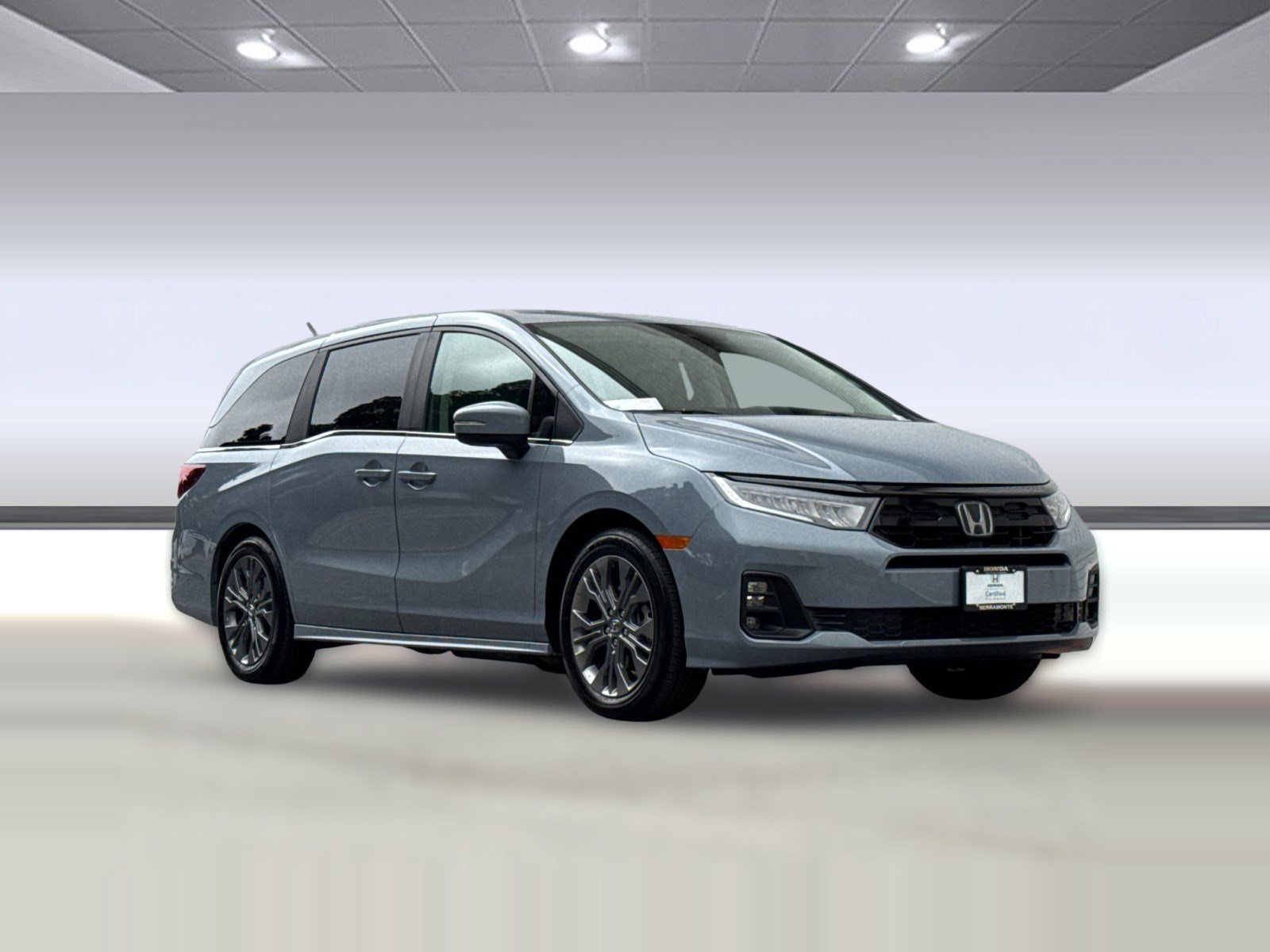 Certified 2026 Honda Odyssey Touring image 6