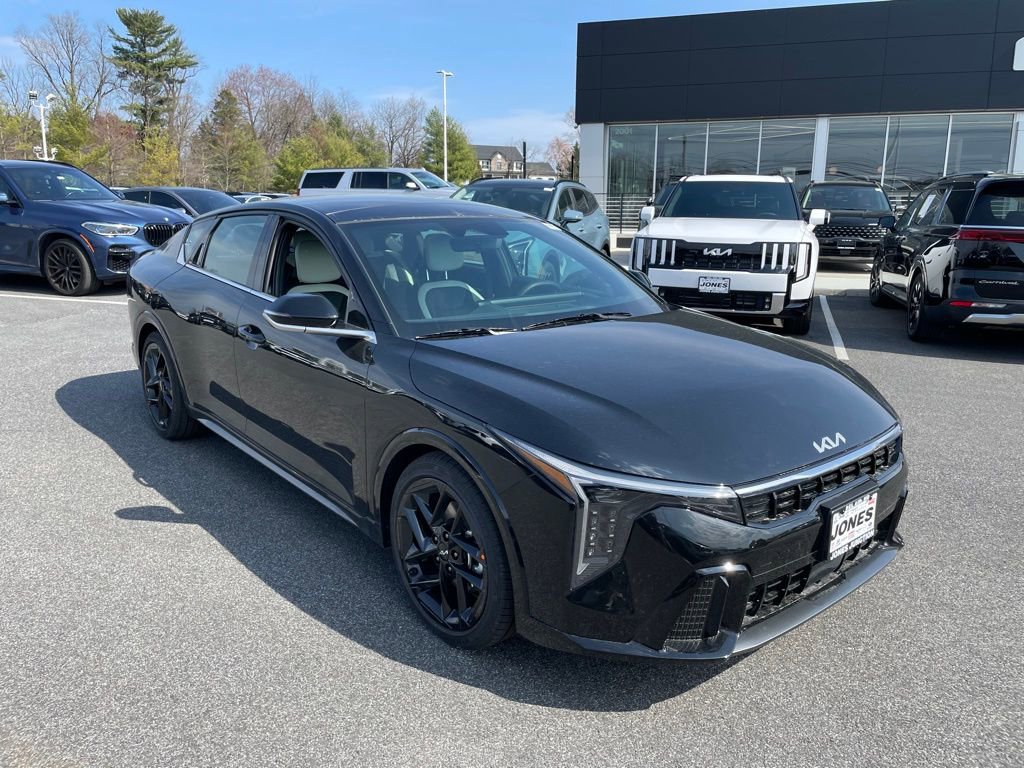 New 2026 Kia K4 GT-Line Turbo image 2