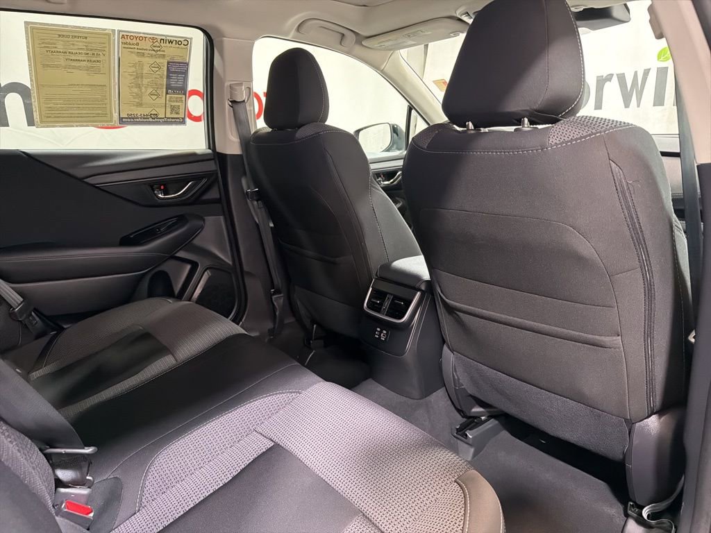 Used 2025 Subaru Outback Premium image 14