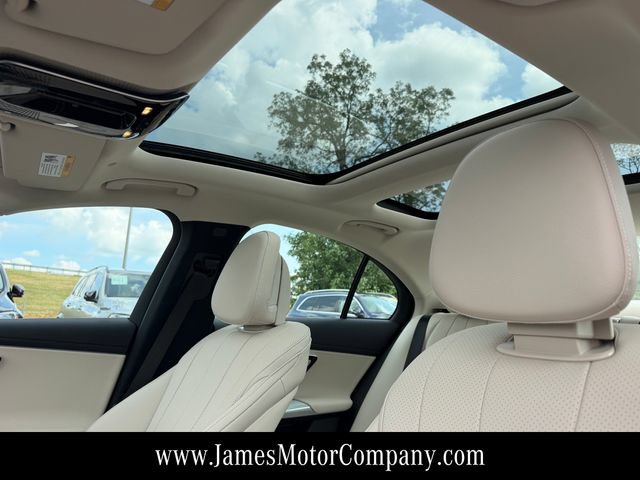 Used 2026 Mercedes-Benz E 450 4MATIC Sedan image 27