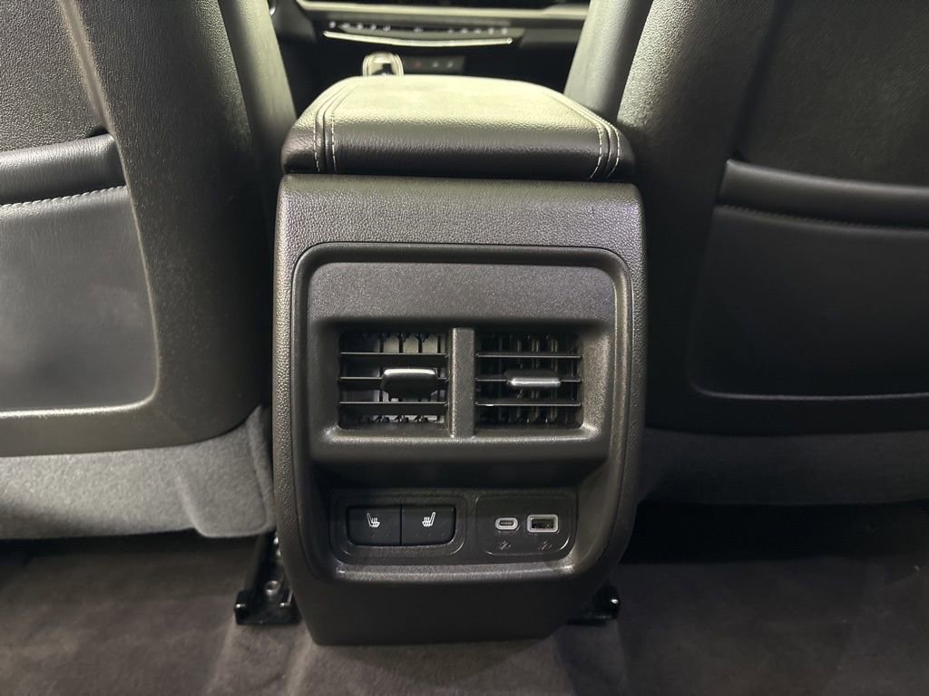 Used 2024 Cadillac XT4 Premium Luxury w/ Active Safety Package image 23