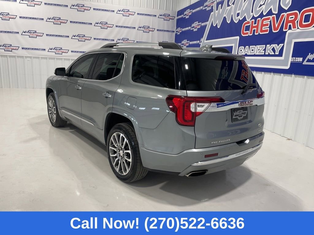 Used 2023 GMC Acadia Denali image 6